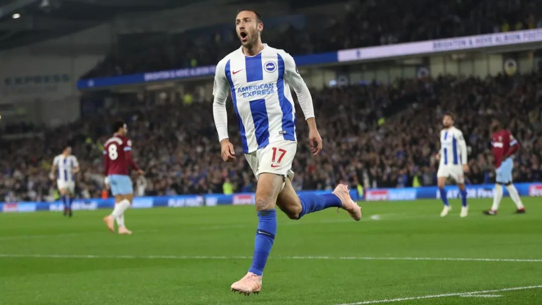 布莱顿今夜防线松动，志在中超名次提升，气氛紧张，轮换策略成焦点(高桥凉介和藤原拓海谁强)