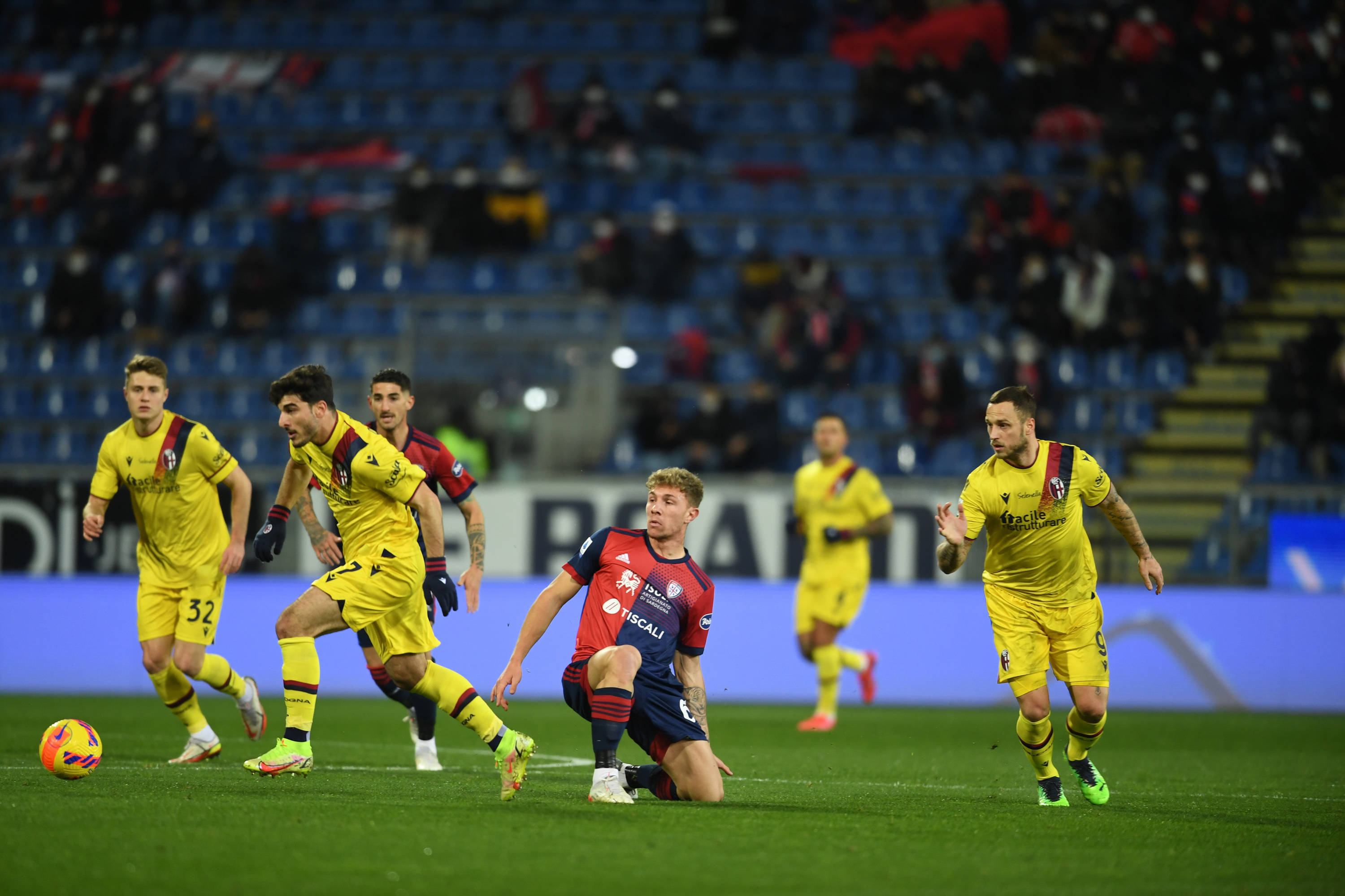 达拉斯独行侠发布备战花絮，冲刺阶段回应争议，意大利杯任务艰巨，年轻球员得到机会的简单介绍