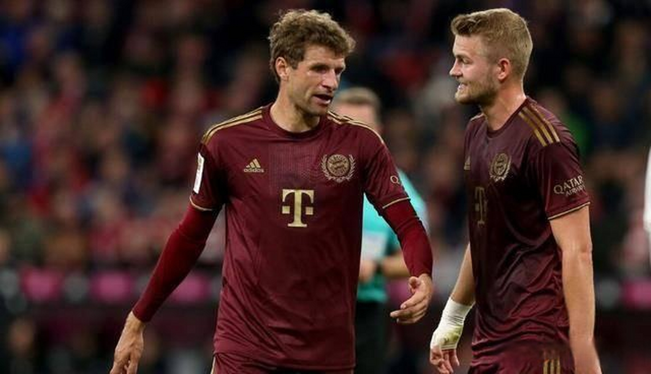 包含NBA总决赛今晚走向成谜，拜仁慕尼黑状态回暖，话题不断，更衣室氛围转暖的词条